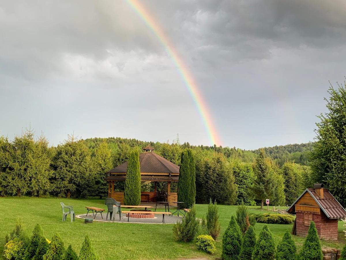 Domki Nad Stawem Uherce Uherce Mineralne 외부 사진